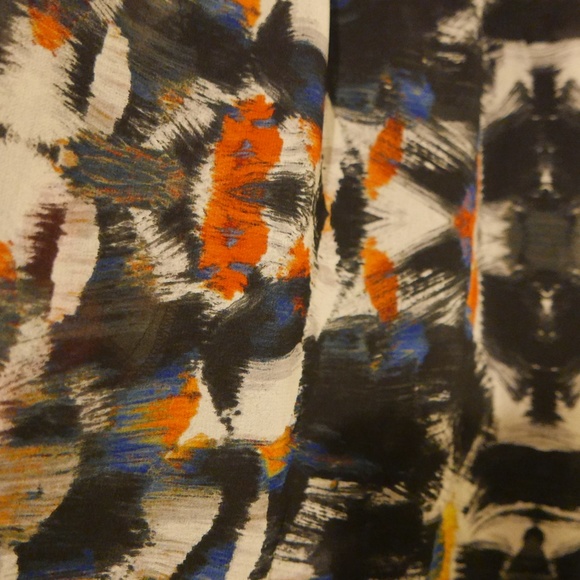 Mini Abstract Flow Dress - Picture 3 of 5